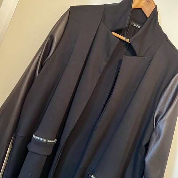 Boo Hoo Light Jacket - Picture 6 of 6